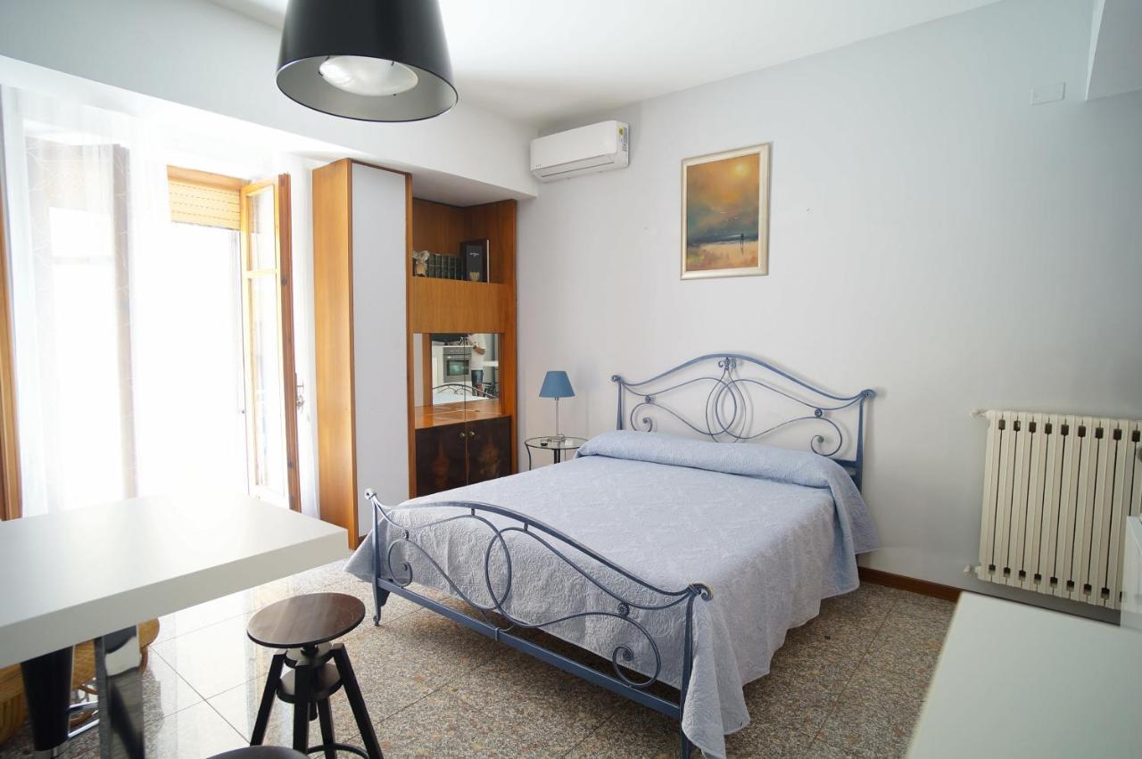 B&B Nonna Misia サレルノ エクステリア 写真