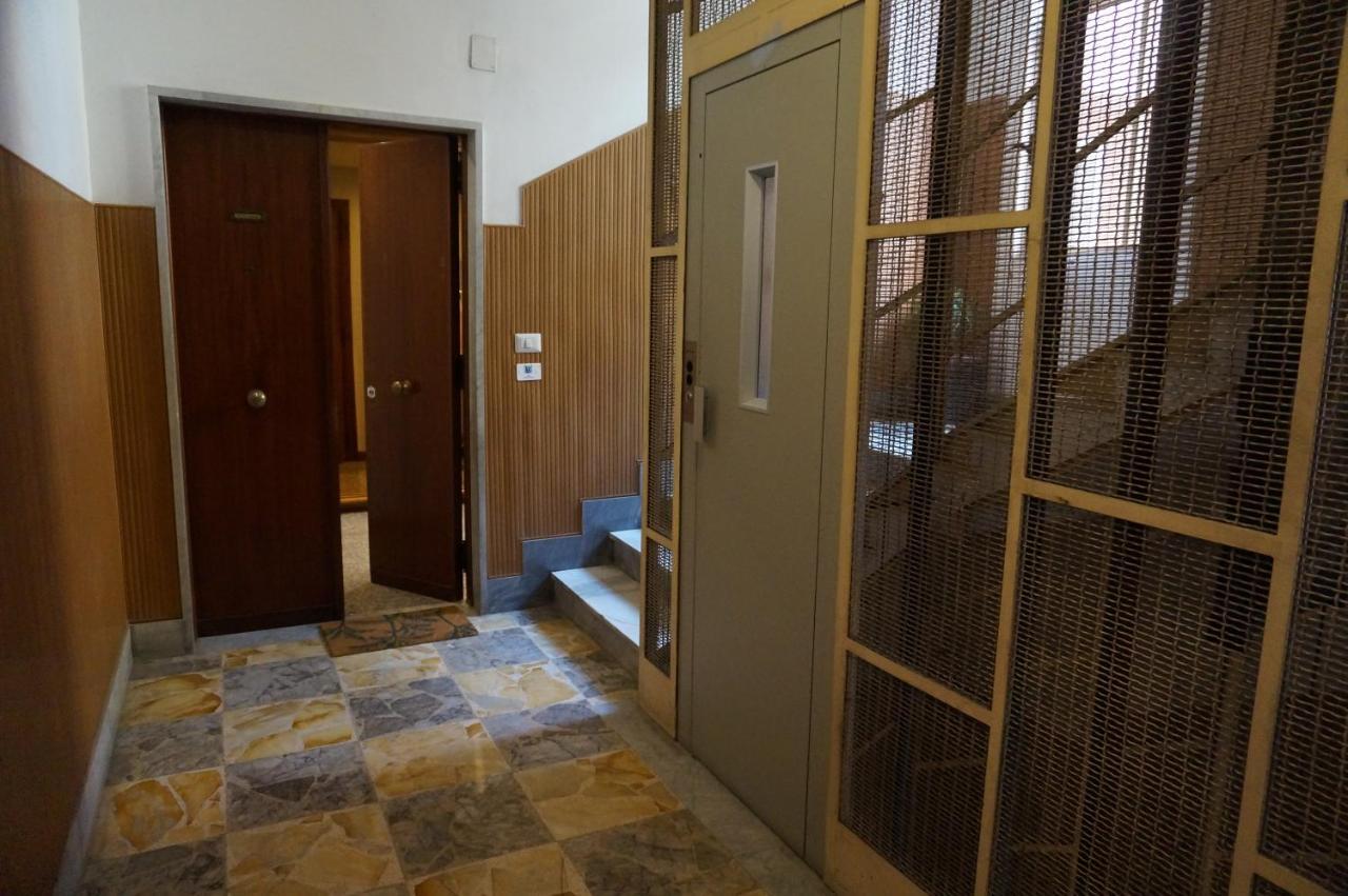 B&B Nonna Misia サレルノ エクステリア 写真